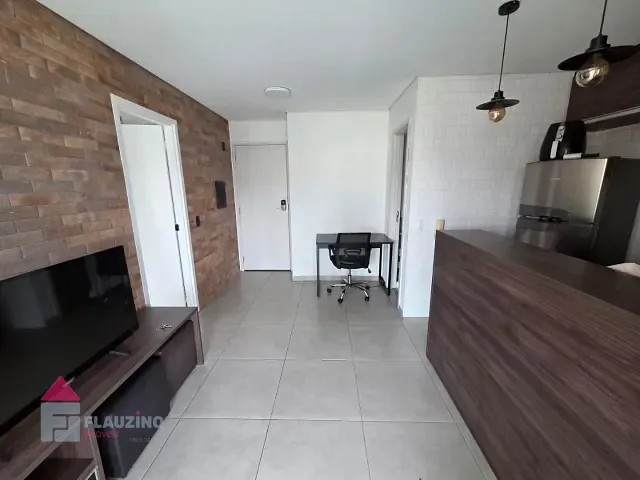 Apartamento com 45m² 1 quarto e 2 banheiros, à venda ou para alugar, no bairro Jardim Aeroporto em São Paulo