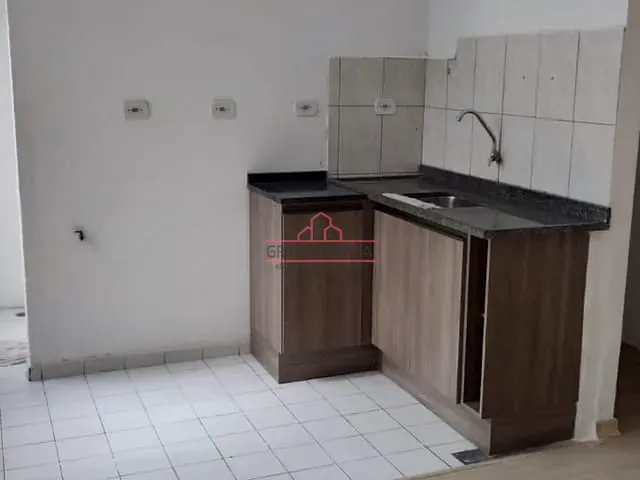 Apartamento com 44m² 2 quartos e 1 banheiro, à venda ou para alugar, no bairro Centro em Jandira
