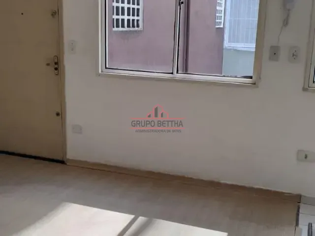 Apartamento com 44m² 2 quartos e 1 banheiro, à venda ou para alugar, no bairro Centro em Jandira