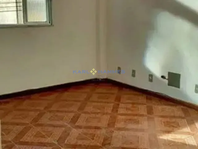 Apartamento 1 quarto e 1 banheiro, à venda, no bairro Quitandinha em Petrópolis