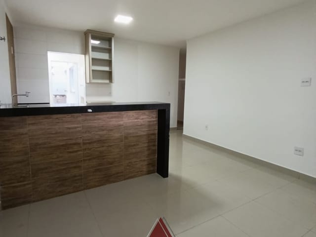 Apartamento 2 quartos e 2 banheiros, à venda ou para alugar, no bairro Villa Real em Franca