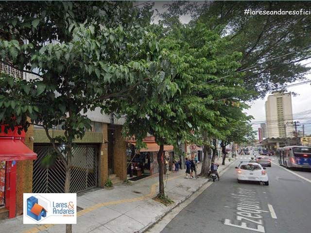 Foto do Apartamento - Apartamento à venda, 75m² com 3 dorm. (1 Suíte), 1 vaga, com ampla varanda gourmet, coberta e envidraçada a 15m do metrô Santana - Oportunidade | Lares e Andares Imóveis