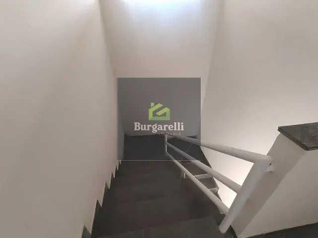 Apartamento 2 quartos e 1 banheiro, para alugar, no bairro Dos Ipês em Lavras