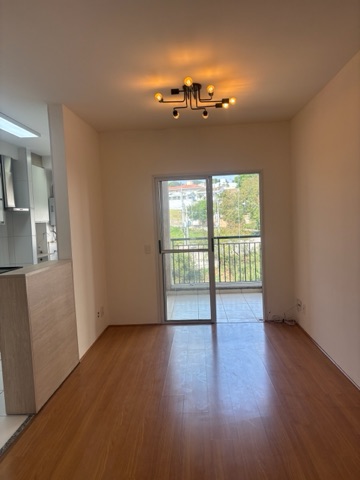 Apartamento 2 quartos e 2 banheiros, à venda, no bairro Jardim Flórida em Jundiaí