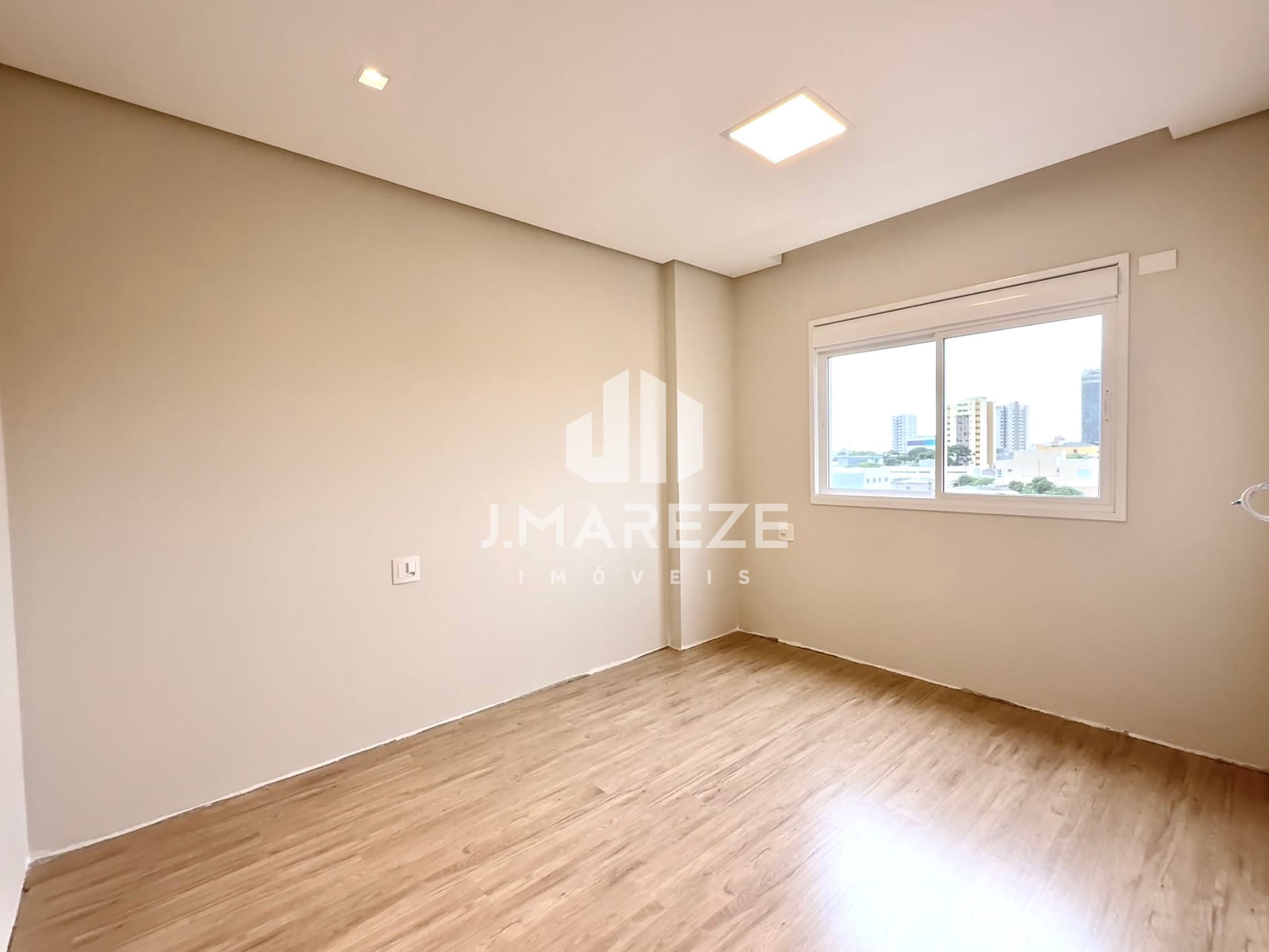 Apartamento à venda com 3 quartos, 127m² - Foto 7
