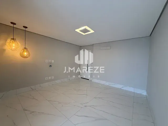 Apartamento com 222m², à venda, no bairro Centro em Apucarana