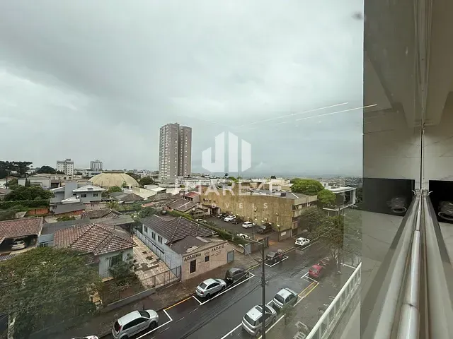 Apartamento com 222m², à venda, no bairro Centro em Apucarana