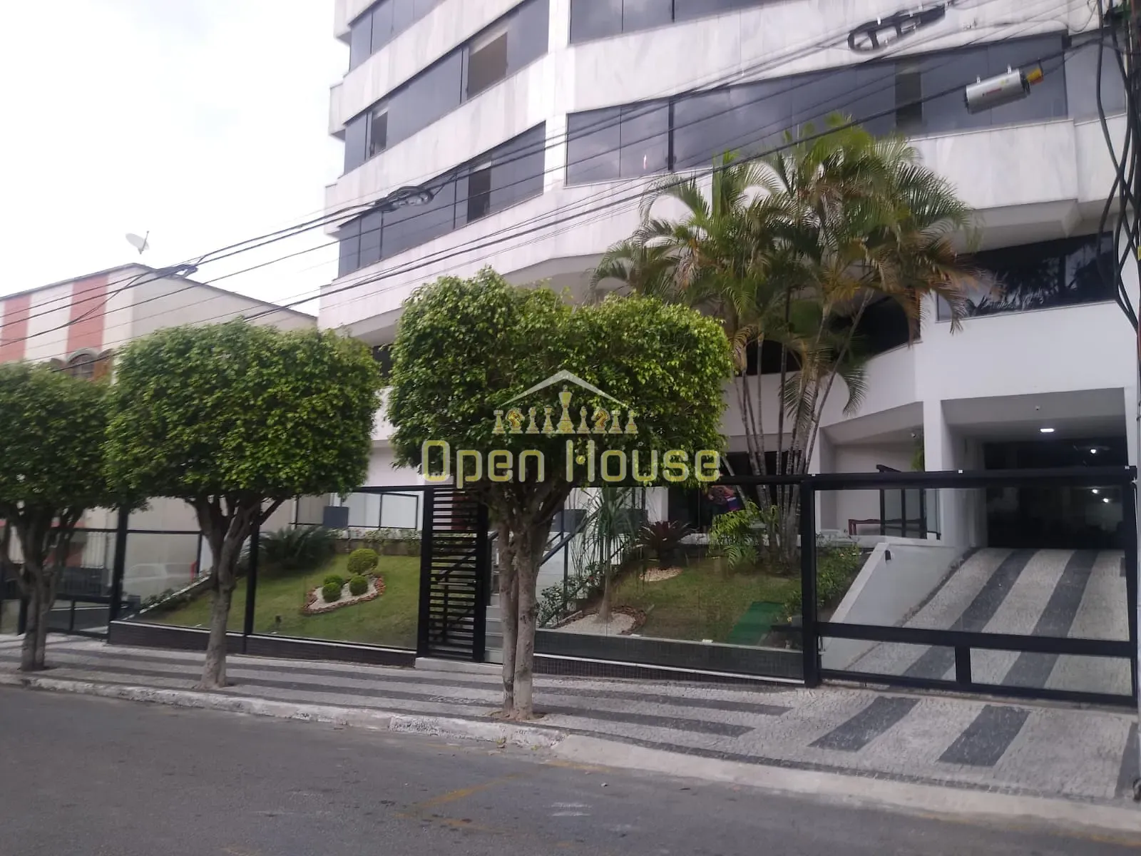 Apartamento, 3 quartos, 142 m² - Foto 2