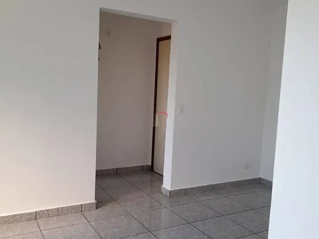 Apartamento 2 quartos e 1 banheiro, à venda, no bairro Centro em Londrina