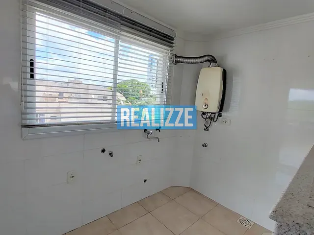 Apartamento 3 quartos e 1 banheiro, para alugar, no bairro Centro em Marau