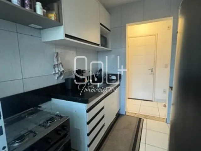 Apartamento 2 quartos e 2 banheiros, à venda, no bairro Parque das Árvores em Parnamirim