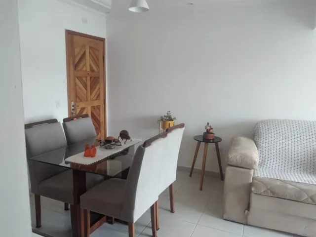 Apartamento 2 quartos e 2 banheiros, à venda, no bairro Vila Cecília Maria em Santo André
