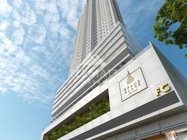 Apartamento com 322m² 4 quartos e 5 banheiros, à venda, no bairro Centro em Balneário Camboriú