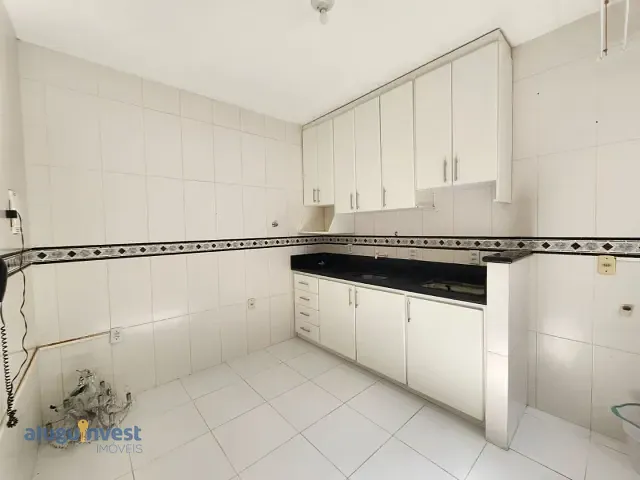 Apartamento 2 quartos e 1 banheiro, para alugar, no bairro Centro em Florianópolis