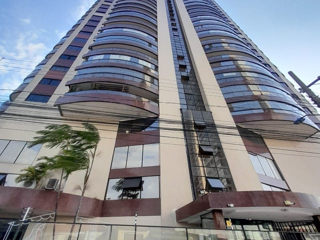 Apartamento com 280m² 3 quartos e 1 banheiro, para alugar, no bairro Umarizal em Belem