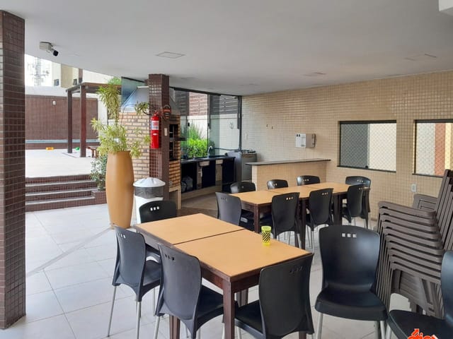 Apartamento com 280m² 3 quartos e 1 banheiro, para alugar, no bairro Umarizal em Belem