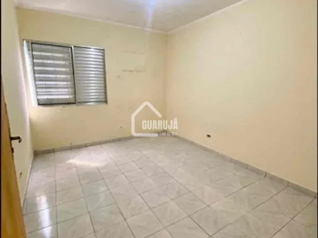 Apartamento com 65m² 2 quartos e 1 banheiro, à venda, no bairro Vila Alice (Vicente de Carvalho) em Guarujá