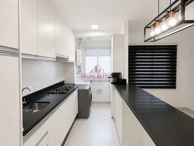Apartamento 1 quarto e 1 banheiro, à venda, no bairro Jardim Tupanci em Barueri