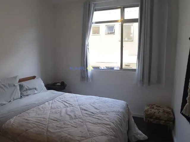 Apartamento 2 quartos e 1 banheiro, à venda, no bairro Bingen em Petrópolis