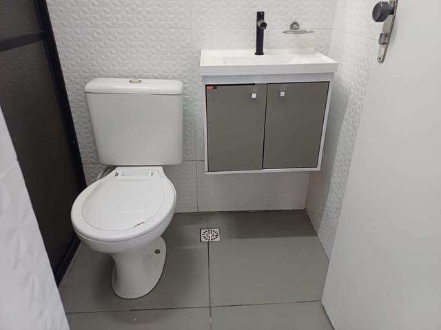 Apartamento 1 quarto e 1 banheiro, para alugar, no bairro Vila Fernandes em São Paulo
