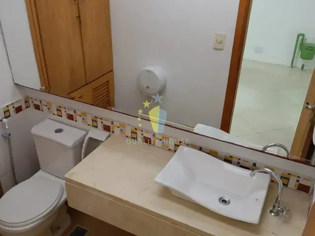 Apartamento com 68m² 2 quartos e 2 banheiros, para alugar, no bairro Centro em Rio de Janeiro