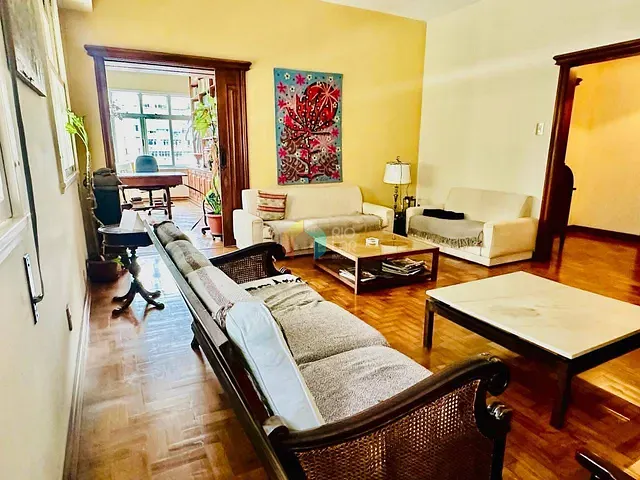 Apartamento com 240m² 4 quartos e 2 banheiros, à venda, no bairro Copacabana em Rio de Janeiro