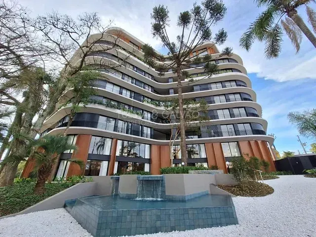 Apartamento com 141m² 3 quartos e 3 banheiros, à venda, no bairro Água Verde em Curitiba