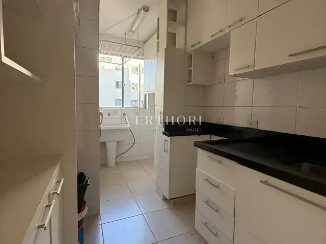 Apartamento com 78m² 3 quartos e 1 banheiro, para alugar, no bairro Guanabara em Londrina