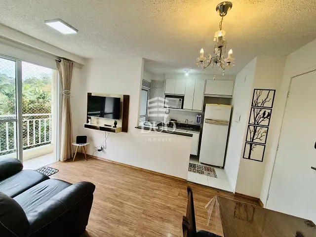 Apartamento com 48m² 2 quartos e 1 banheiro, à venda, no bairro Jardim Marilu em Carapicuíba