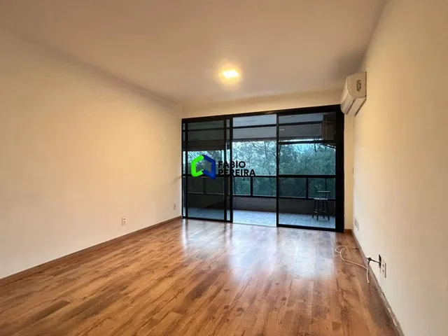 Apartamento com 140m² 4 quartos e 3 banheiros, à venda, no bairro Barra da Tijuca em Rio de Janeiro