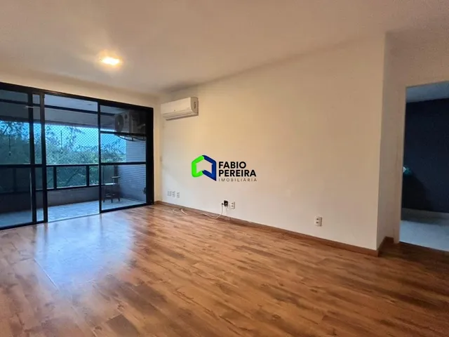Apartamento com 140m² 4 quartos e 3 banheiros, à venda, no bairro Barra da Tijuca em Rio de Janeiro