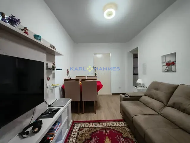 Apartamento 1 quarto e 1 banheiro, à venda, no bairro Alto da Serra em Petrópolis