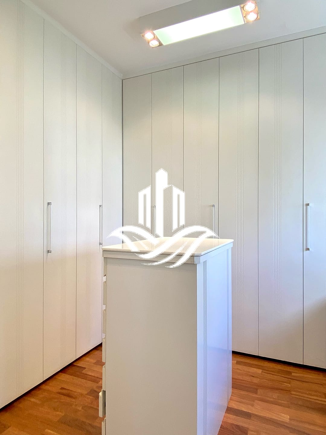 Apartamento à venda com 4 quartos, 240m² - Foto 21