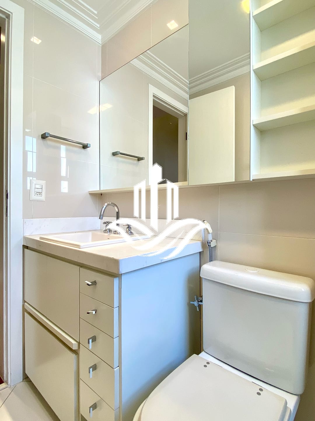 Apartamento à venda com 4 quartos, 240m² - Foto 31