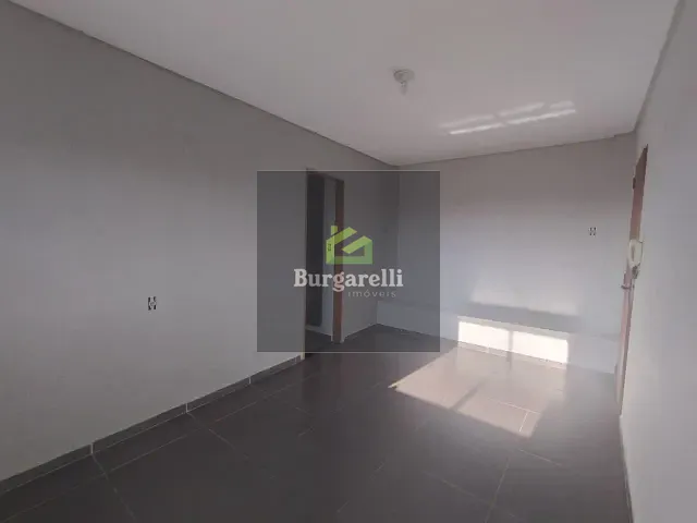 Apartamento 2 quartos e 1 banheiro, para alugar, no bairro Jardim Dona Wanda em Lavras