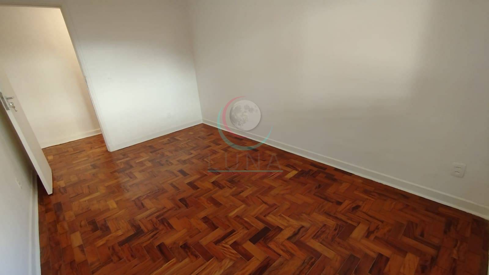 Apartamento para alugar com 3 quartos, 95m² - Foto 31