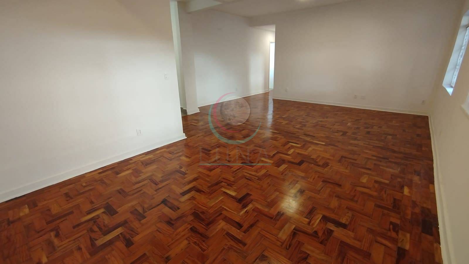 Apartamento para alugar com 3 quartos, 95m² - Foto 1