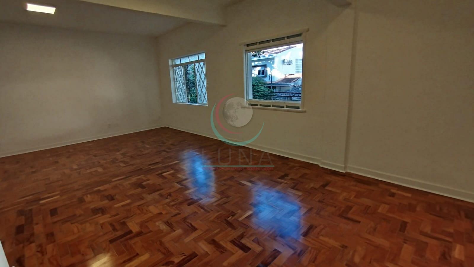 Apartamento para alugar com 3 quartos, 95m² - Foto 15