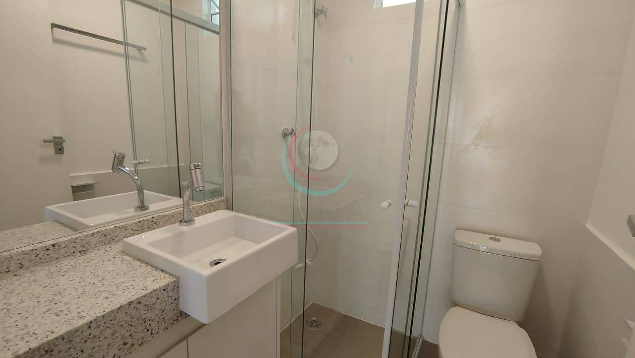 Apartamento para alugar com 3 quartos, 95m² - Foto 35