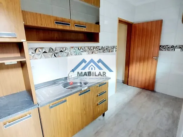 Apartamento com 50m² 2 quartos e 1 banheiro, para alugar, no bairro Vila Zulmira em São Paulo