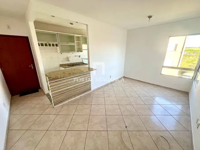 Apartamento 2 quartos e 1 banheiro, para alugar, no bairro Residencial das Ilhas em Bragança Paulista