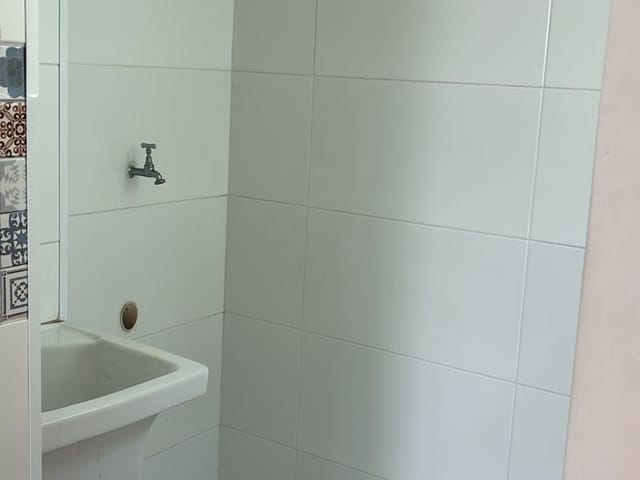 Apartamento 2 quartos e 1 banheiro, para alugar, no bairro Vila Esperança em São Paulo
