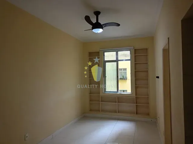 Apartamento com 33m² 1 quarto e 1 banheiro, para alugar, no bairro Copacabana em Rio de Janeiro