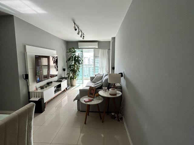 Apartamento 2 quartos e 2 banheiros, à venda, no bairro Barra Olímpica em Rio de Janeiro