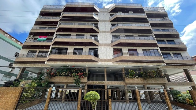 Apartamento com 1250m² 3 quartos e 3 banheiros, à venda, no bairro Passagem em Cabo Frio