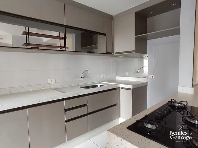 Apartamento 2 quartos e 2 banheiros, para alugar, no bairro Zona 08 em Maringá