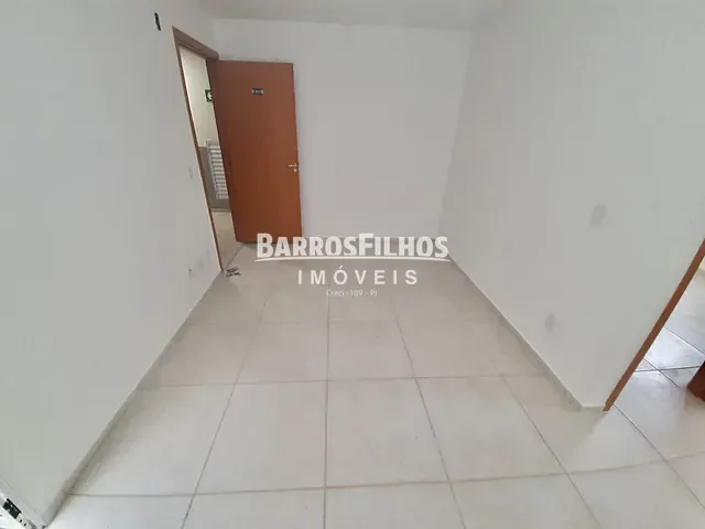 Apartamento com 63m² 2 quartos e 1 banheiro, para alugar, no bairro Luar da Barra em Barra dos Coqueiros