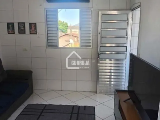 Apartamento com 30m² 1 quarto e 1 banheiro, para alugar, no bairro Vila Santo Antônio em Guarujá