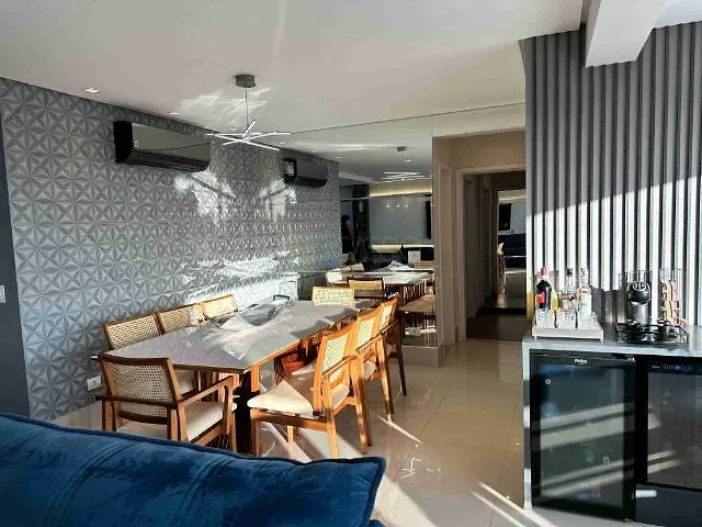 Apartamento 3 quartos e 4 banheiros, à venda, no bairro Centro em Apucarana