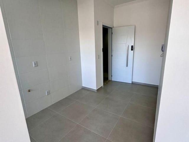 Apartamento com 73m² 2 quartos e 2 banheiros, à venda, no bairro Ingleses do Rio Vermelho em Florianópolis